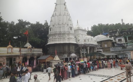 श्रावण अष्टमी मेलों के दौरान कांगड़ा मंदिर में सफाई और सुरक्षा की व्यवस्था से संतुष्ट दिखे श्रद्धालु :