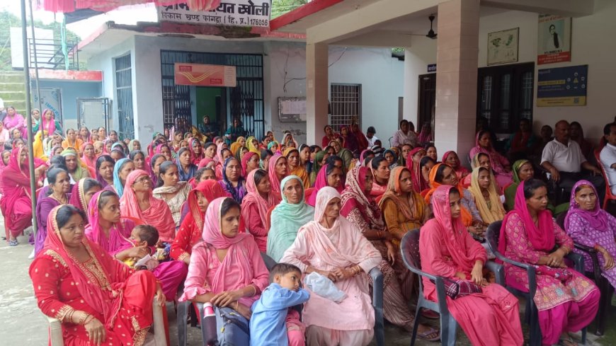 ग्राम पंचायत खोली में आयोजित हुई ग्राम सभा, आईआरडीपी चयन और स्वच्छता पर हुई चर्चा