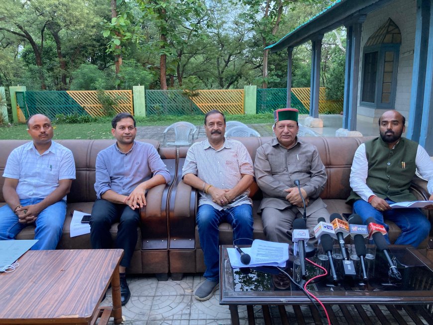 वन विकास निगम के उपाध्यक्ष केहर सिंह खाची ने पौंग झील का किया निरीक्षण, अवैध कटान के आरोपों को बताया निराधार