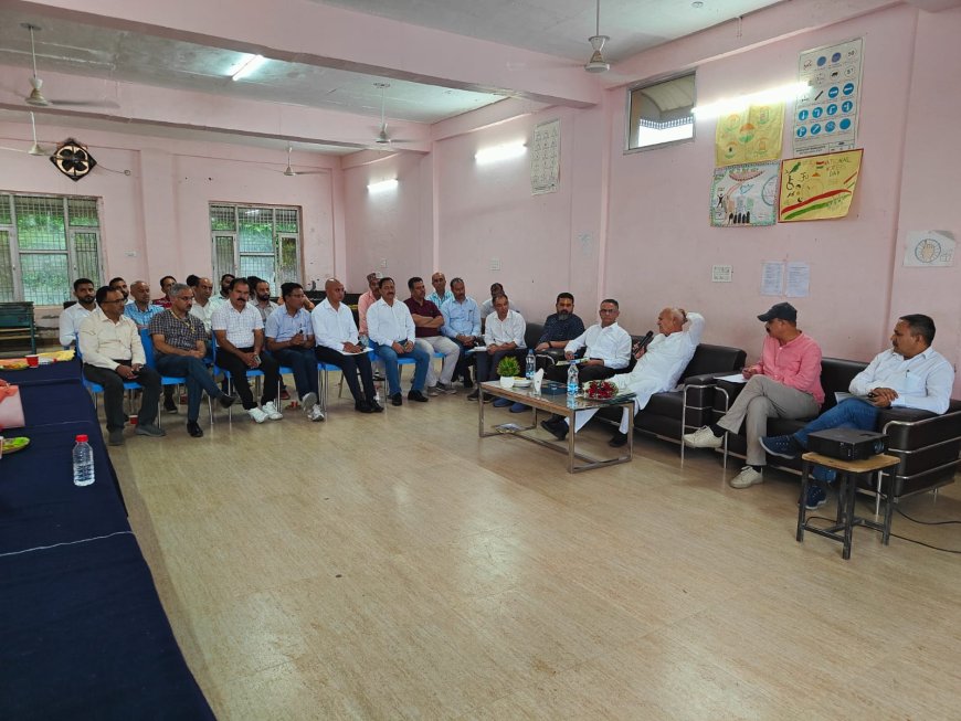 मक्का फसलों पर FAW का प्रकोप, कृषि मंत्री की अध्यक्षता में आपात बैठक आयोजित