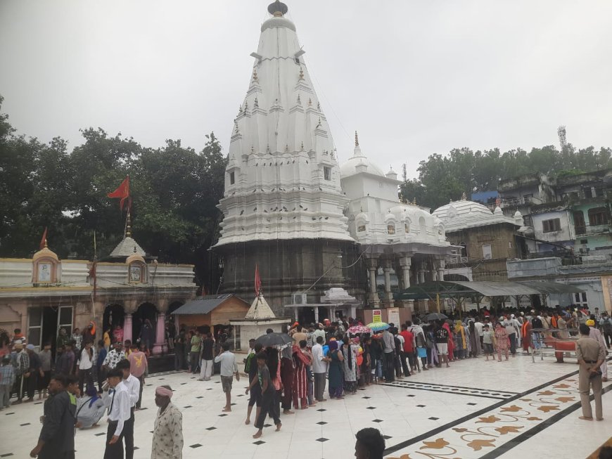 श्रावण अष्टमी मेलों के दौरान कांगड़ा मंदिर में सफाई और सुरक्षा की व्यवस्था से संतुष्ट दिखे श्रद्धालु :