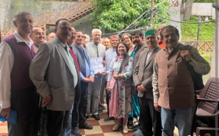 विधायक हरीश जनार्था से मिले पेंशनर्स, सौंपा 12 सूत्रीय मांगपत्र — बोले अब नहीं झेलेंगे अनदेखी!