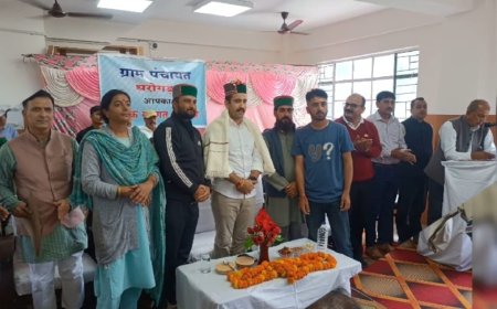 धरोगड़ा पहुंचे मंत्री विक्रमादित्य, जनता से सुनी समस्याएं