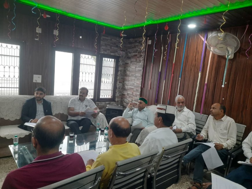कांगड़ा बज्रेश्वरी मंदिर में नवरात्रों की तैयारियों पर बैठक