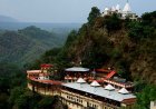 क्या आप जानते हैं बाबा बालक नाथ मंदिर का इतिहास और परंपरा?