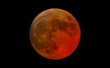 “चंद्र ग्रहण के बाद जिंदगी में होंगे ये चौंकाने वाले बदलाव!”