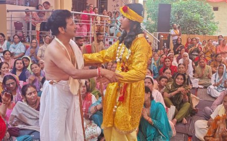 पुराना कांगड़ा में श्रीकृष्ण-सुदामा झांकी ने मोहा मन