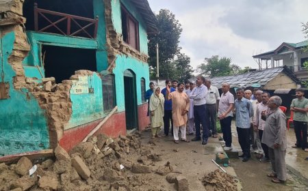 कांगड़ा में बाढ़ पीड़ितों से मिले पवन काजल, मदद का भरोसा