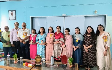 नादौन कॉलेज में हिंदी दिवस पर धूम, छात्र-छात्राओं ने दिखाई प्रतिभा