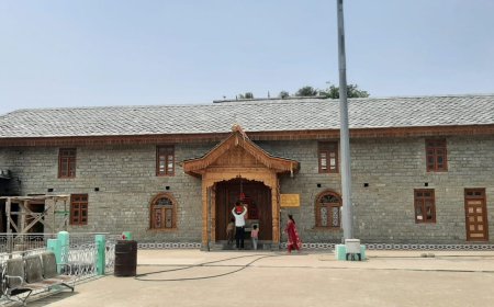 🕉️ मंडी का वह मंदिर जो अंगराज कर्ण को समर्पित है