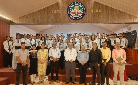 नौकरी देना बनाएं लक्ष्य, जीजीडीएसडी कॉलेज में उद्यमिता व्याख्यान