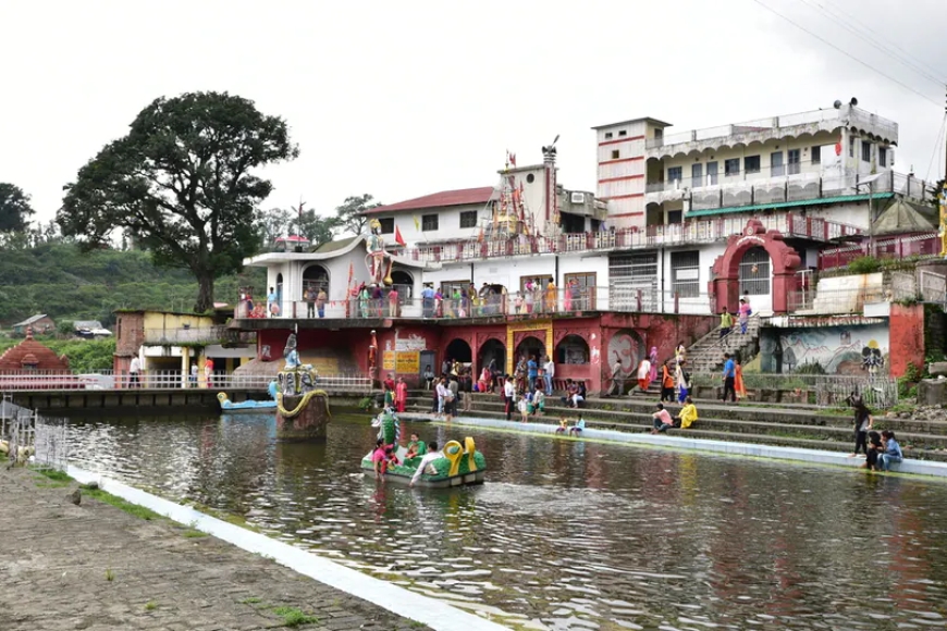 “भक्तों को दर्शन देने पिंडी रूप में हिमानी चमुंडा से नीचे उतरी थी ये देवी”