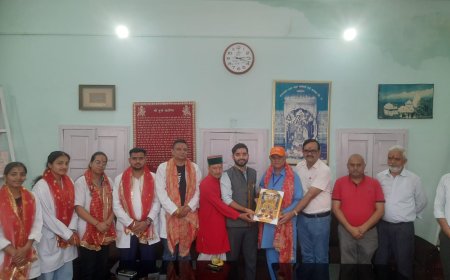 अंतिम नवरात्र पर बज्रेश्वरी मंदिर में उमड़ी श्रद्धालुओं की भीड़