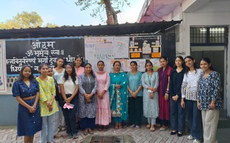 एमसीएम डीएवी कॉलेज कांगड़ा में गांधी जयंती पर पोस्टर मेकिंग प्रतियोगिता