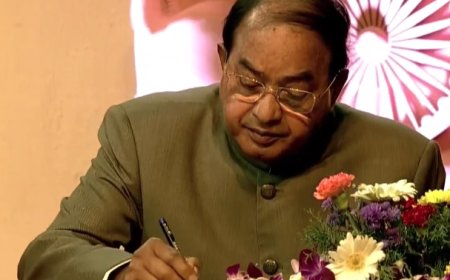 गोवा के पूर्व CM रवि नाईक का निधन, मुख्यमंत्री प्रमोद सावंत ने जताया शोक