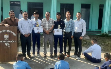 पीएम श्री स्कूल बाल नादौन के छात्रों ने कला उत्सव में चमक बिखेरी
