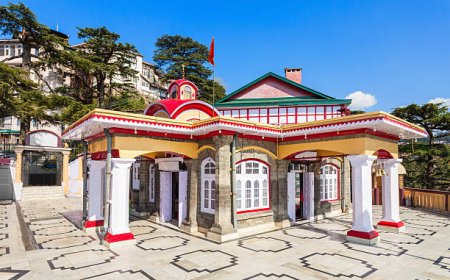 शिमला का काली बाड़ी मंदिर: माँ श्यामला की शक्ति का अनूठा धाम