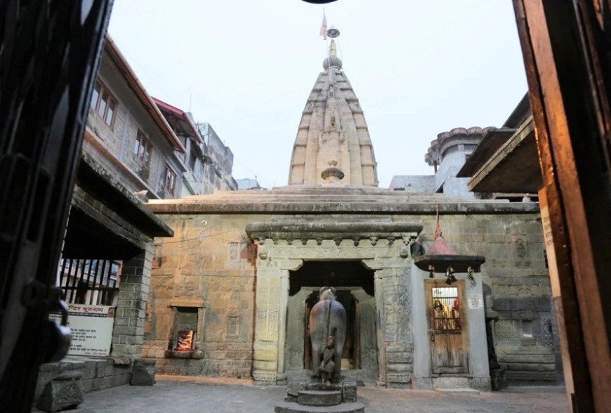 ✨ मंडी का भूतनाथ मंदिर: जहां हर शिवरात्रि लगता है देव दरबार
