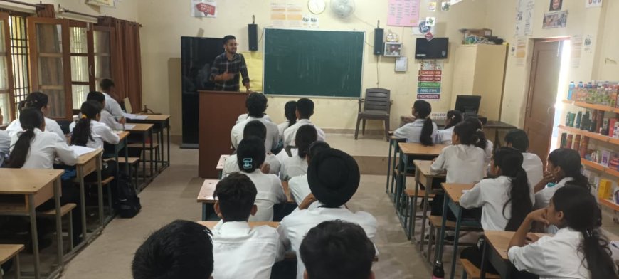 बीवॉक रिटेल मैनेजमेंट छात्रों को उद्योग विशेषज्ञ का मार्गदर्शन