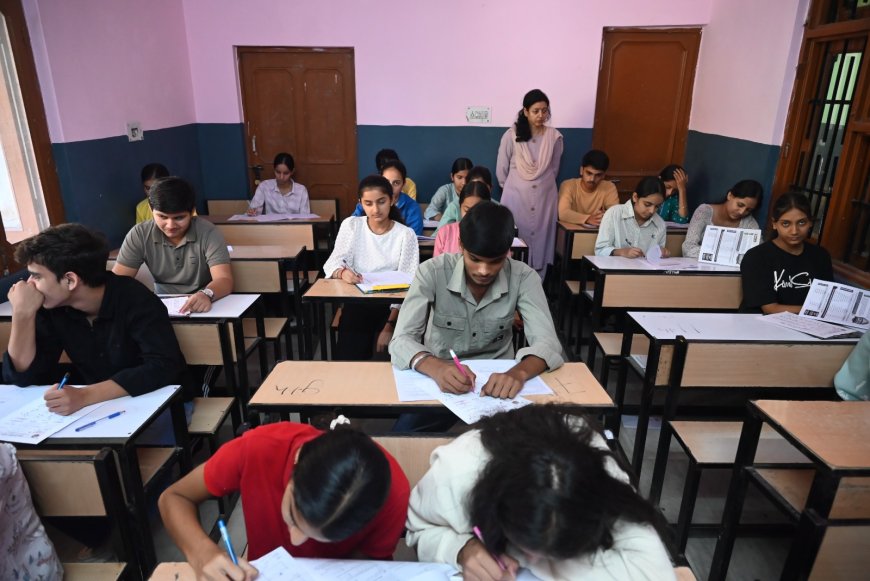 हिमक्वेस्ट टैलेंट सर्च एग्जाम में 9,000 छात्रों ने दिखाई अपनी प्रतिभा, 1.5 करोड़ की छात्रवृत्ति दांव पर