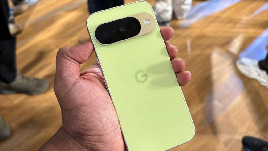 Google Pixel 10 Review: AI से भरा फोन, पर और चाहिए था
