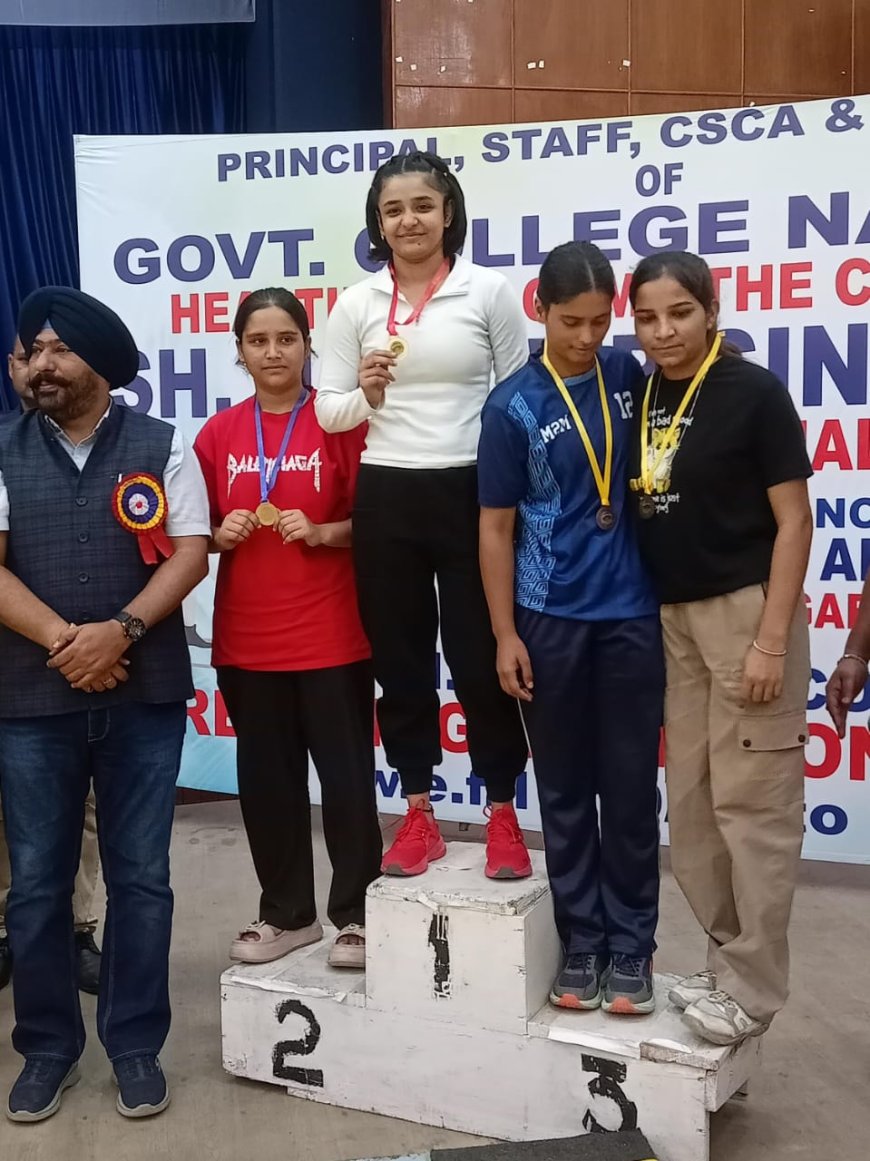 🏆 नूरपुर की सिया ने कुश्ती में मचाया धमाल — जीता सिल्वर, आर्य कॉलेज की तीन बेटियों ने चमकाया नाम!