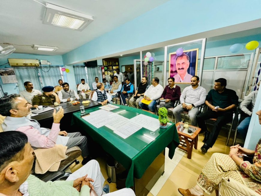 भीष्म पंचक मेले की तैयारियाँ तेज़, एचआरटीसी उपाध्यक्ष अजय वर्मा ने अधिकारियों संग की बैठक
