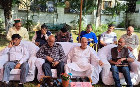 ज्वाली में बोले प्रो. चन्द्र कुमार — जनता की समस्याओं के समाधान को सरकार पूरी तरह प्रतिबद्ध