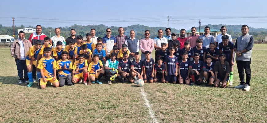 गौना करौर में 41वीं राज्य स्तरीय अंडर-14 फुटबॉल प्रतियोगिता का शुभारंभ