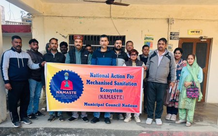 नादौन में सीवरेज कर्मियों को मिली सुरक्षा किट, नमस्ते अभियान के तहत पहल