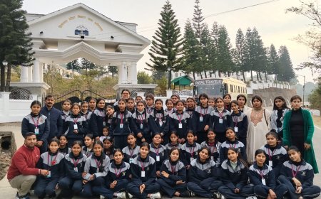 कन्या विद्यालय नादौन की छात्राओं का शैक्षणिक भ्रमण रहा यादगार