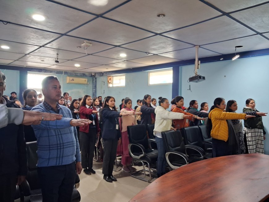 जीजीडीएसडी कॉलेज में पर्यावरण संरक्षण की गूंज, शपथ अभियान