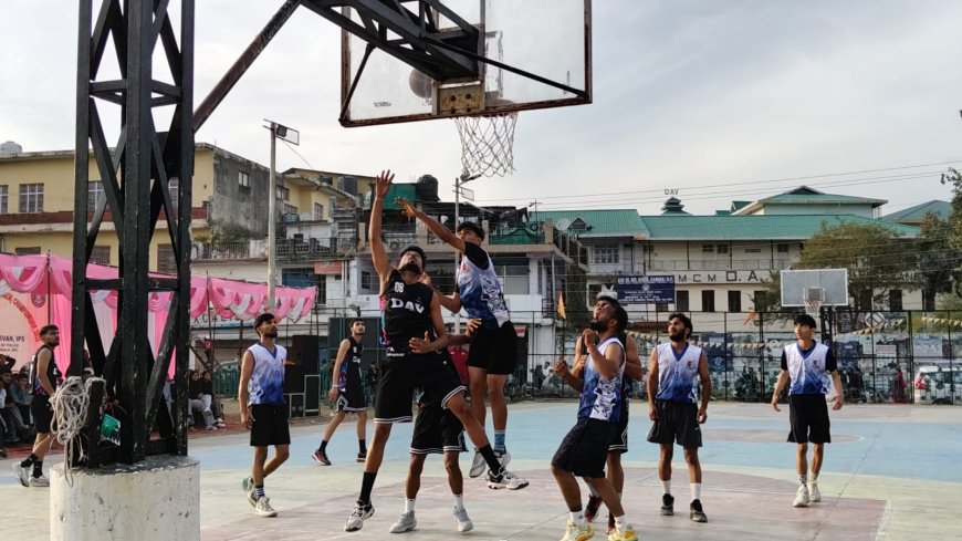 डीएवी कॉलेज कांगड़ा शान से फाइनल में, सेमीफाइनल में बड़ी जीत