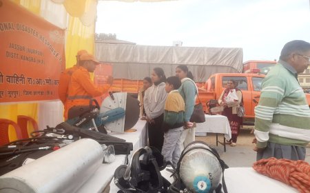मकर संक्रांति मेले में NDRF का लाइव डेमो, आपदा को लेकर जागरूकता