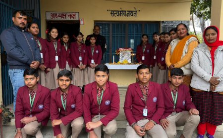 आदर्श मॉडल स्कूल तियारा में धूमधाम से मना बसंत पंचमी उत्सव