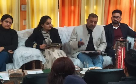 चैत्र मास मेला बैठक में ढटवालिया के सुझाव, अफसरों की गैरहाजिरी पर नाराज़गी