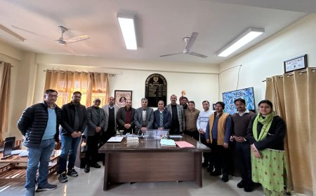 हिमाचल यूनिवर्सिटी ने किया तकीपुर कॉलेज का निरीक्षण