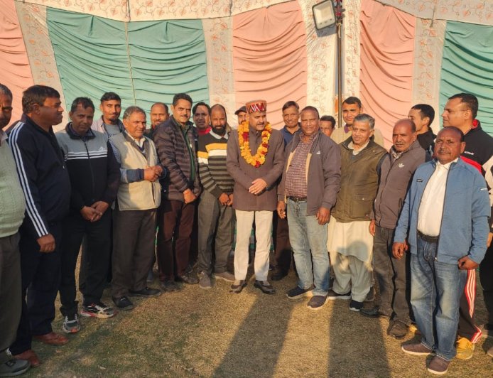 युवाओं से धोखा कर रही सरकार: रिटायर्ड कर्मचारियों की पुनर्नियुक्ति पर पवन काजल