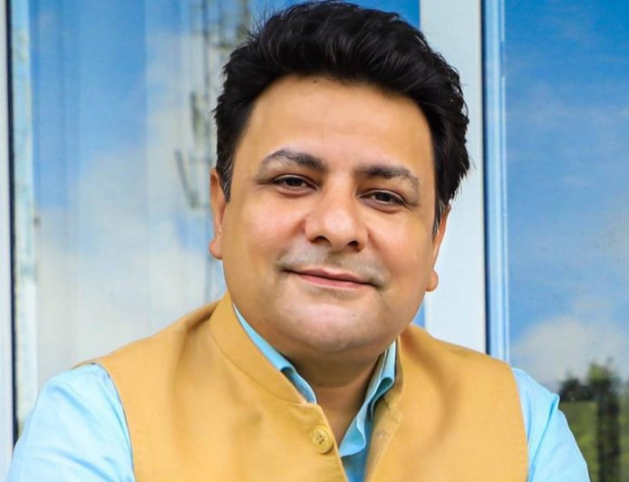 सुधीर शर्मा ने समझा धर्मशाला का दर्द, ट्रेड फेयर रुकने पर कारोबारियों का आभार