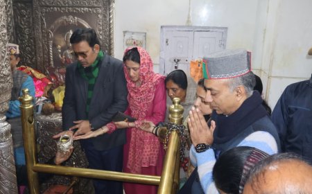 माता ब्रजेश्वरी देवी की जयंती के मौके पर आरएस बाली ने टेका माथा