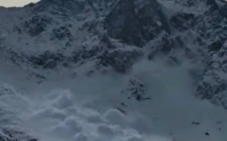 किन्नौर में टूटा बर्फ का पहाड़, रिब्बा के पास हिमस्खलन से दहशत