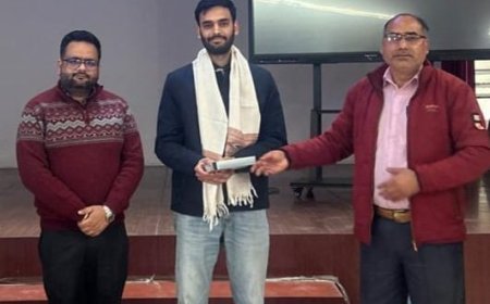 GGDSD कॉलेज में ‘AI फॉर आत्मनिर्भर भारत’ पर विशेष व्याख्यान