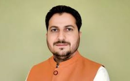 राजनीति सेवा का माध्यम, सत्ता का नहीं: जमवाल