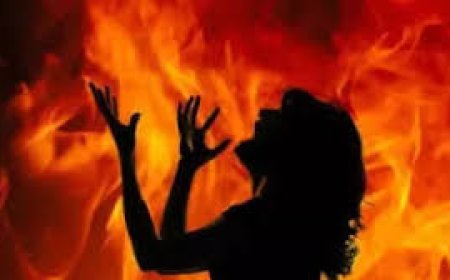 मंडी में हैवान पति! पत्नी को पेट्रोल डाल जलाया