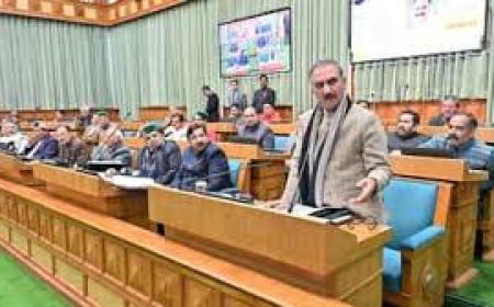 बजट सत्र : विधायक निधि पर सुक्खू-जयराम आमने-सामने