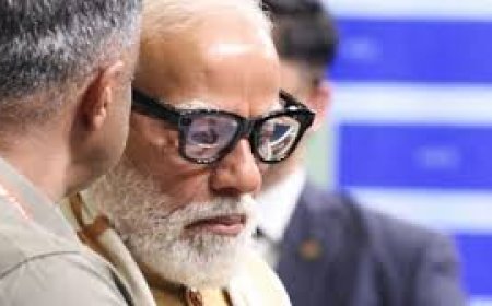 AI Impact Summit में देसी AI स्मार्ट चश्मा छाया, PM मोदी ने किया ट्राई, जानिए इसकी खासियत