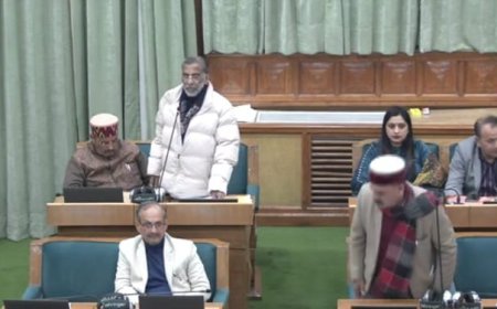 आरडीजी पर घिरी सरकार, कटवाल का तीखा वार