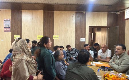 डमटाल-तोकी में विधायक मलेंद्र राजन की समीक्षा बैठक