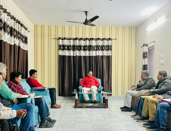 विधायक मलेंद्र राजन ने की जल शक्ति विभाग के विकास कार्यों की समीक्षा, 60 करोड़ के कार्य प्रगति पर