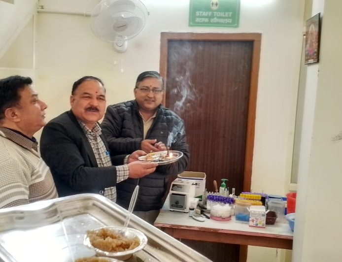 नादौन अस्पताल में नई लैब का उद्घाटन